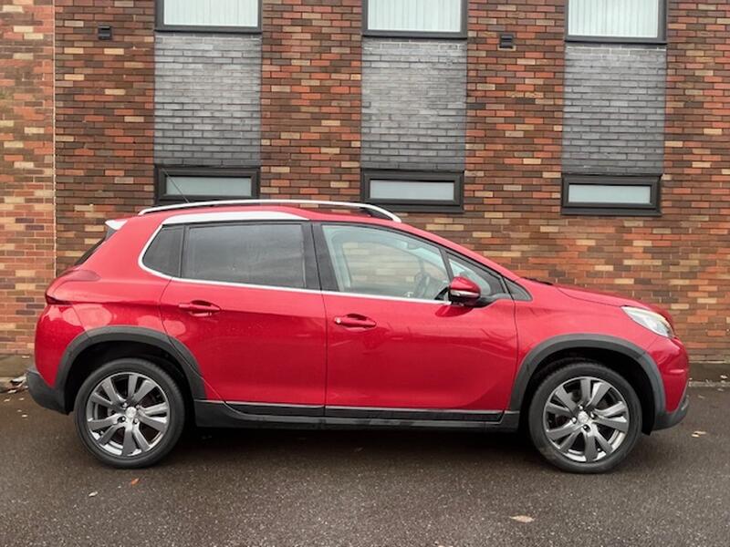 PEUGEOT 2008