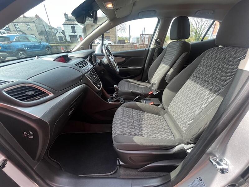 VAUXHALL MOKKA