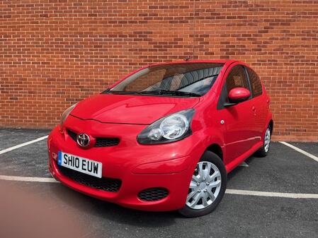 TOYOTA AYGO 1.0 VVT-i +